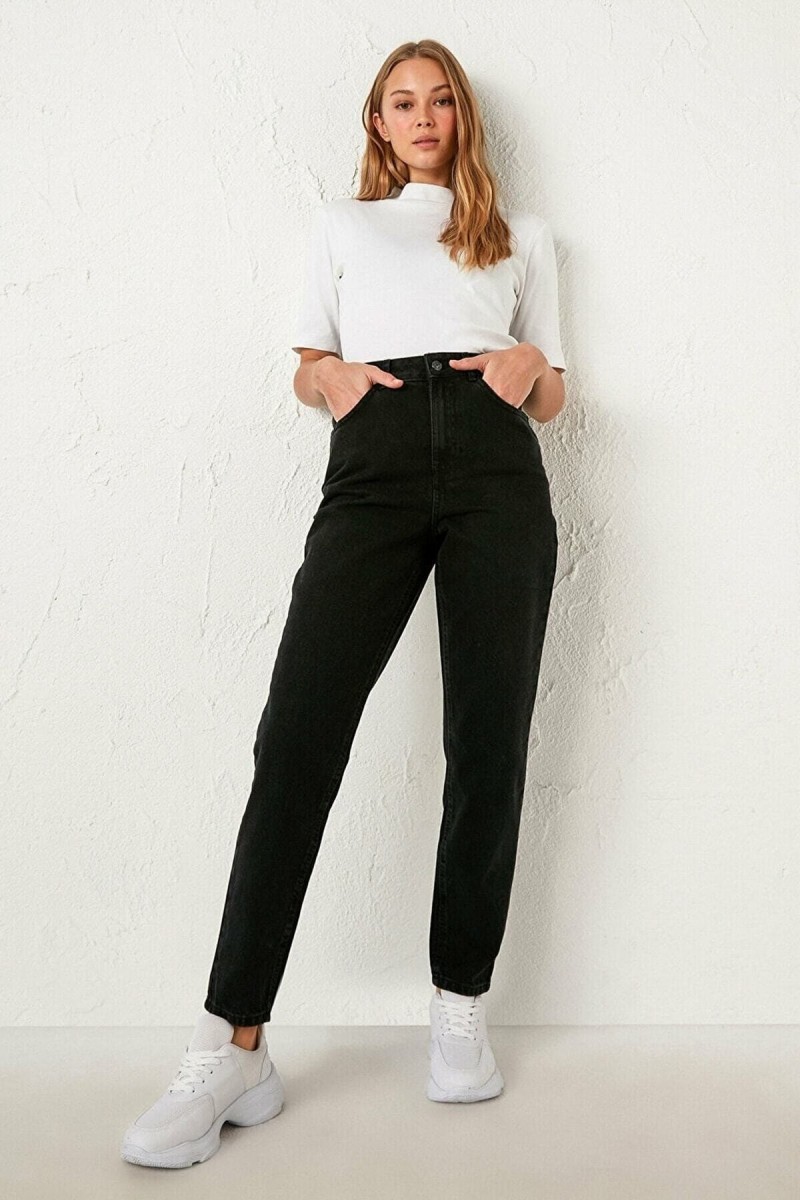 Siyah Jeans Kadın Beli Lastikli Yüksek Bel Mom Jeans
