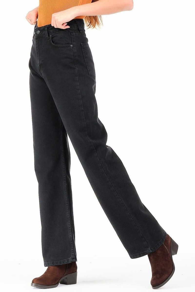 Solmayan Siyah Likralı Süper Yüksek Bel Salaş Jean Palazzo Pantolon. (süper Yüksek.) Wide Leg. Solmayan Siyah Likralı Süper Yüksek Bel Salaş Jean Palazzo Pantolon. (süper Yüksek.) Wide Leg.