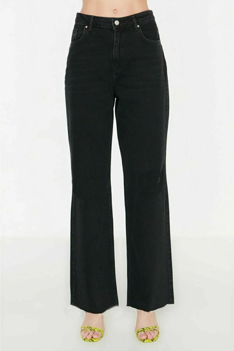 Rio Solmayan Siyah Likralı Süper Yüksek Bel Salaş Jean Palazzo Pantolon. (süper Yüksek.) Wide Leg. Rio Solmayan Siyah Likralı Süper Yüksek Bel Salaş Jean Palazzo Pantolon. (süper Yüksek.) Wide Leg.