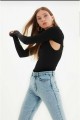 Mavi Yırtmaçlı Yüksek Bel Slim Ispanyol Jeans Mavi Yırtmaçlı Yüksek Bel Slim Ispanyol Jeans