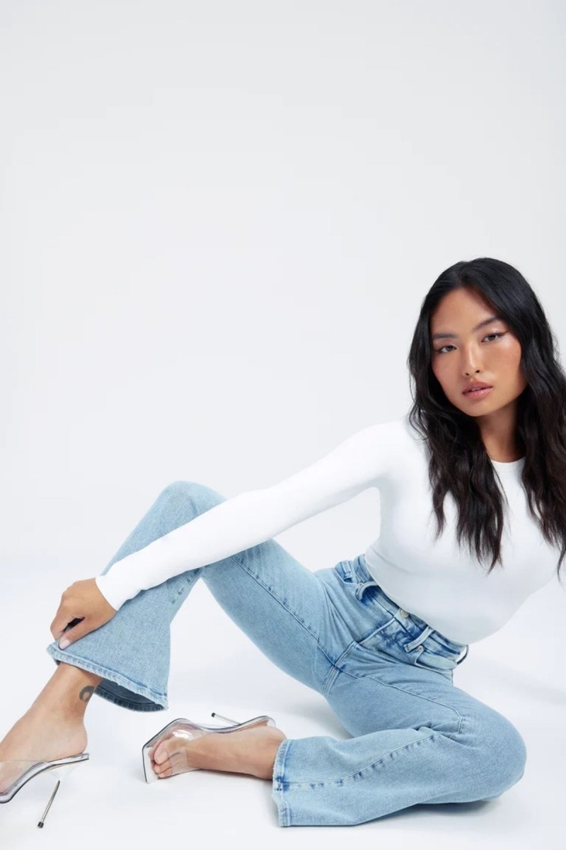 Lina Kar Yıkama Mavi Ispanyol Paça Likralı Flare Jeans Kot Pantolon Toparlayıcı Lina Kar Yıkama Mavi Ispanyol Paça Likralı Flare Jeans Kot Pantolon Toparlayıcı