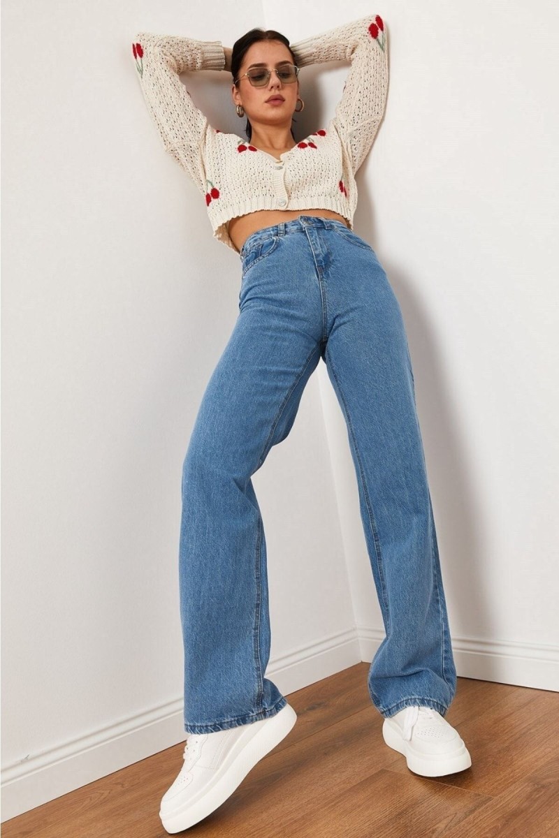 Likralı Düz Mavi Süper Yüksek Bel Salaş Jeans Palazzo Pantolon. (süper Yüksek) Wide Leg Likralı Düz Mavi Süper Yüksek Bel Salaş Jeans Palazzo Pantolon. (süper Yüksek) Wide Leg