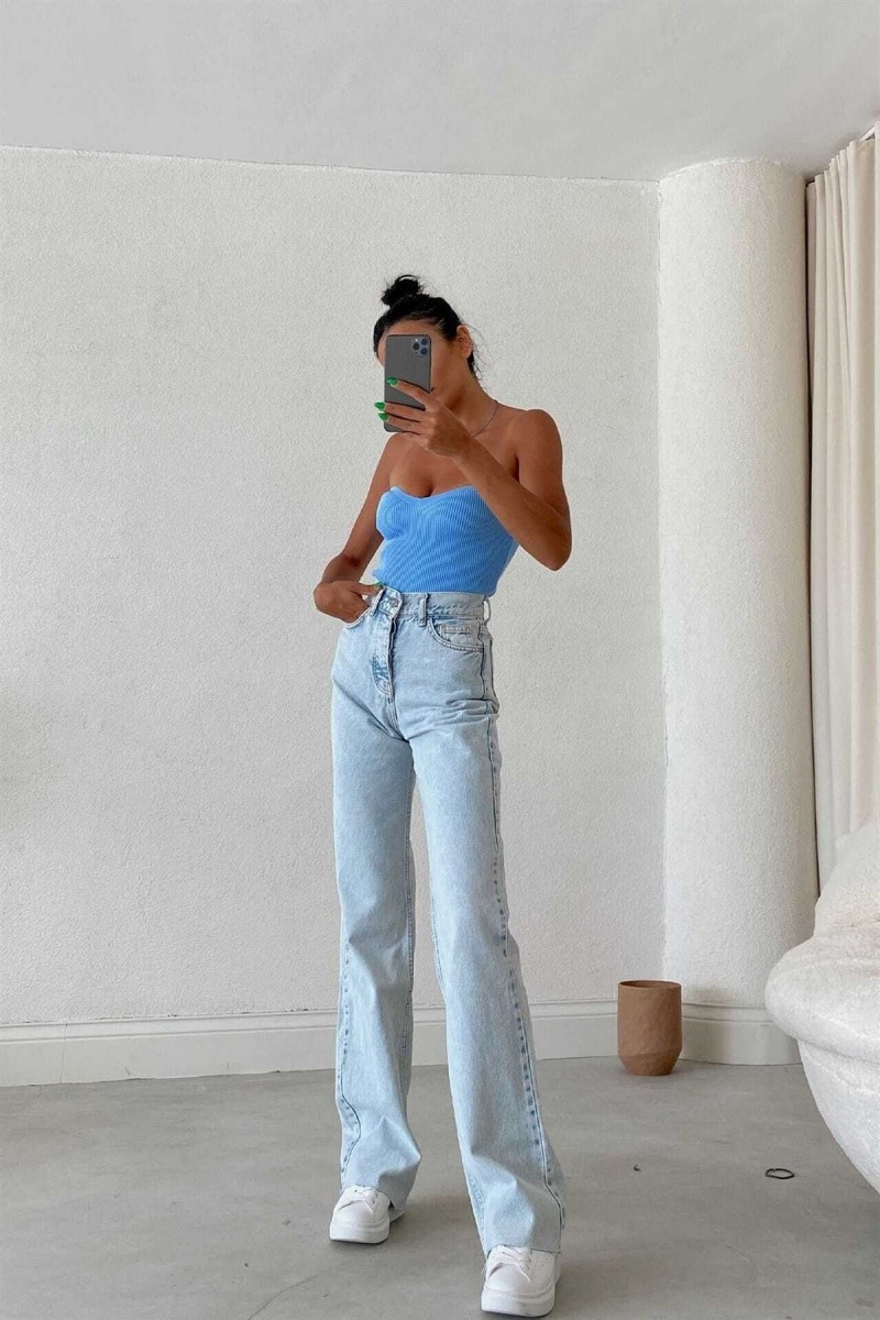 90 s Mavi Buz Kar Yıkama Extra Yüksek Bel Palazzo Salaş Jean Pantolon 90 s Mavi Buz Kar Yıkama Extra Yüksek Bel Palazzo Salaş Jean Pantolon