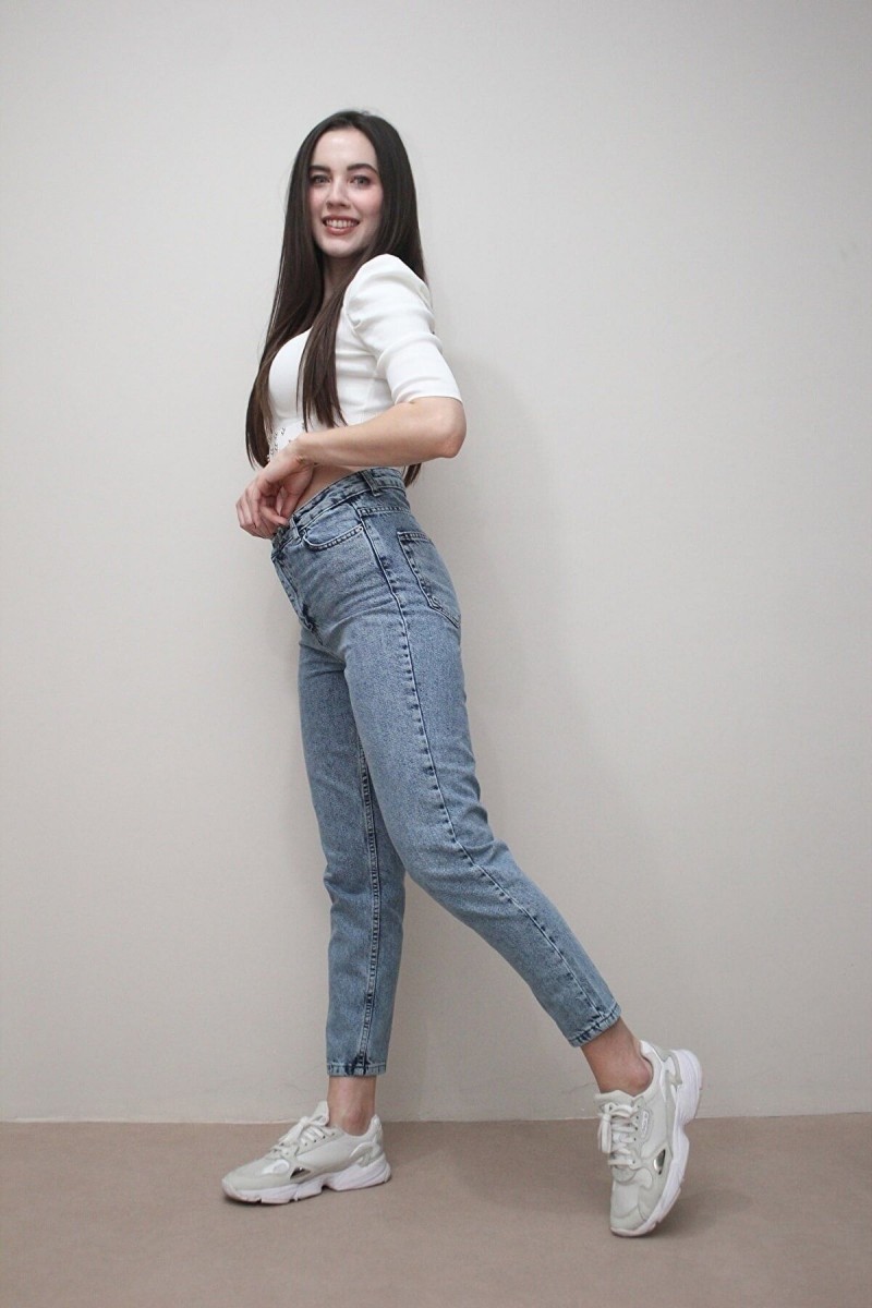 Solmaz Kar Mom Jeans Kadın Boyfriend Yüksek Bel Power Likra Pantolon Solmaz Kar Mom Jeans Kadın Boyfriend Yüksek Bel Power Likra Pantolon