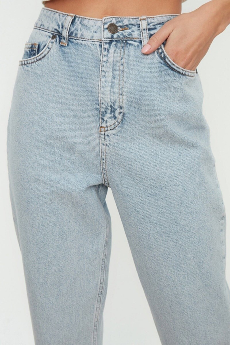Mikula Solmaz Kar Mom Jeans Kadın Boyfriend Yüksek Bel Power Likra Pantolon Mikula Solmaz Kar Mom Jeans Kadın Boyfriend Yüksek Bel Power Likra Pantolon
