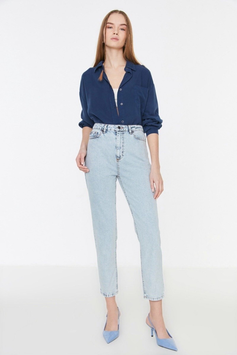 Polina Solmaz Kar Mom Jeans Kadın Boyfriend Yüksek Bel Power Likra Pantolon Polina Solmaz Kar Mom Jeans Kadın Boyfriend Yüksek Bel Power Likra Pantolon