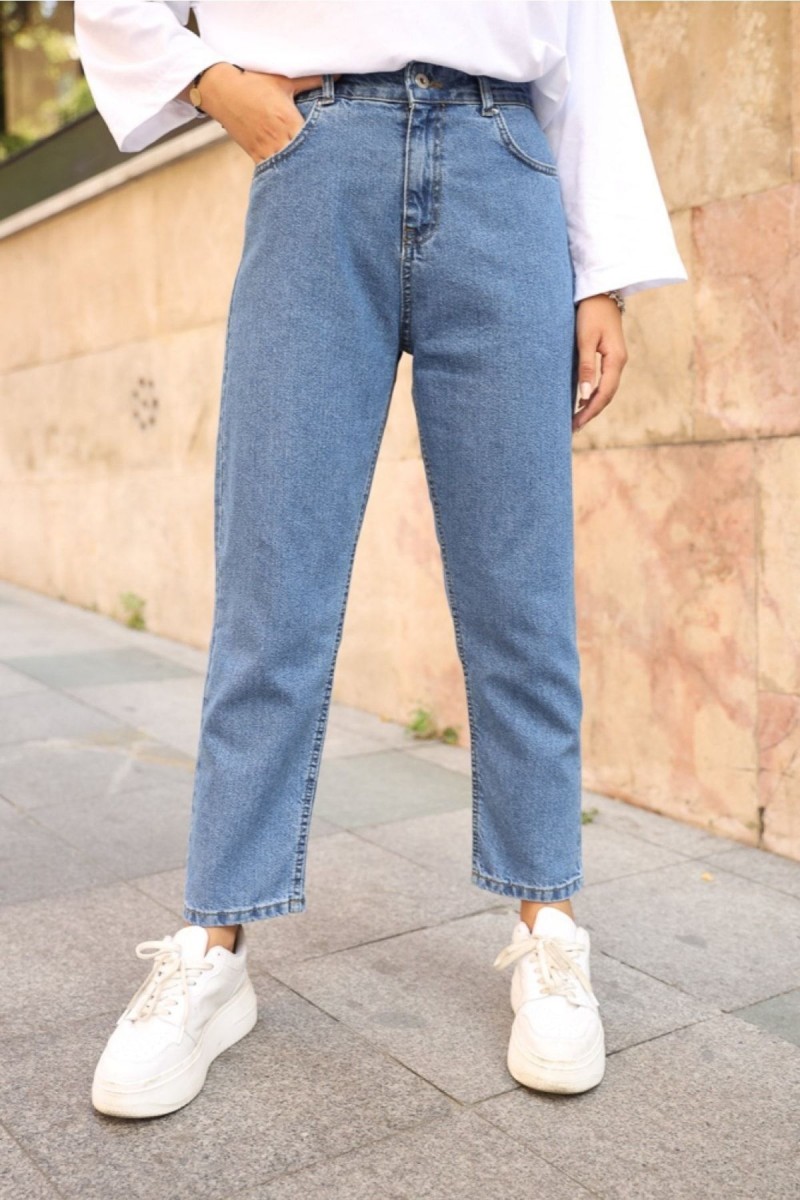 Spanish Yüksek Bel Mavi Mom Kot Pantolon Likralı Solmaz Ekstra Rahat Mom Jeans Spanish Yüksek Bel Mavi Mom Kot Pantolon Likralı Solmaz Ekstra Rahat Mom Jeans