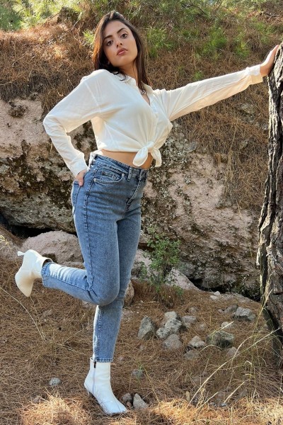 Spanish Yüksek Bel Mavi Kar Yıkama Mom Kot Pantolon Likralı Solmaz Ekstra Rahat Mom Jeans