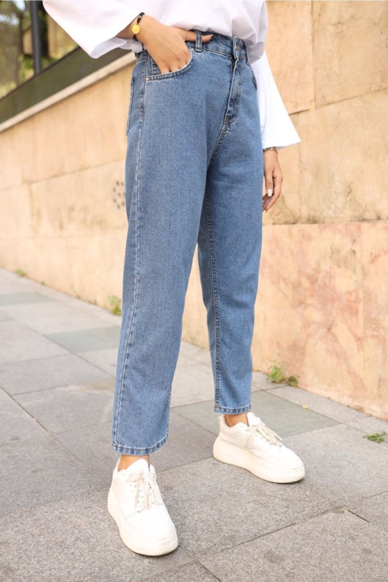 Spanish Yüksek Bel Mavi Mom Kot Pantolon Likralı Solmaz Ekstra Rahat Mom Jeans Spanish Yüksek Bel Mavi Mom Kot Pantolon Likralı Solmaz Ekstra Rahat Mom Jeans