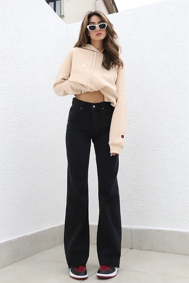 Siyah Likralı Süper Yüksek Bel Salaş Jean Pantolon. (SÜPER YÜKSEK.) Wide Leg. Siyah Likralı Süper Yüksek Bel Salaş Jean Pantolon. (SÜPER YÜKSEK.) Wide Leg.