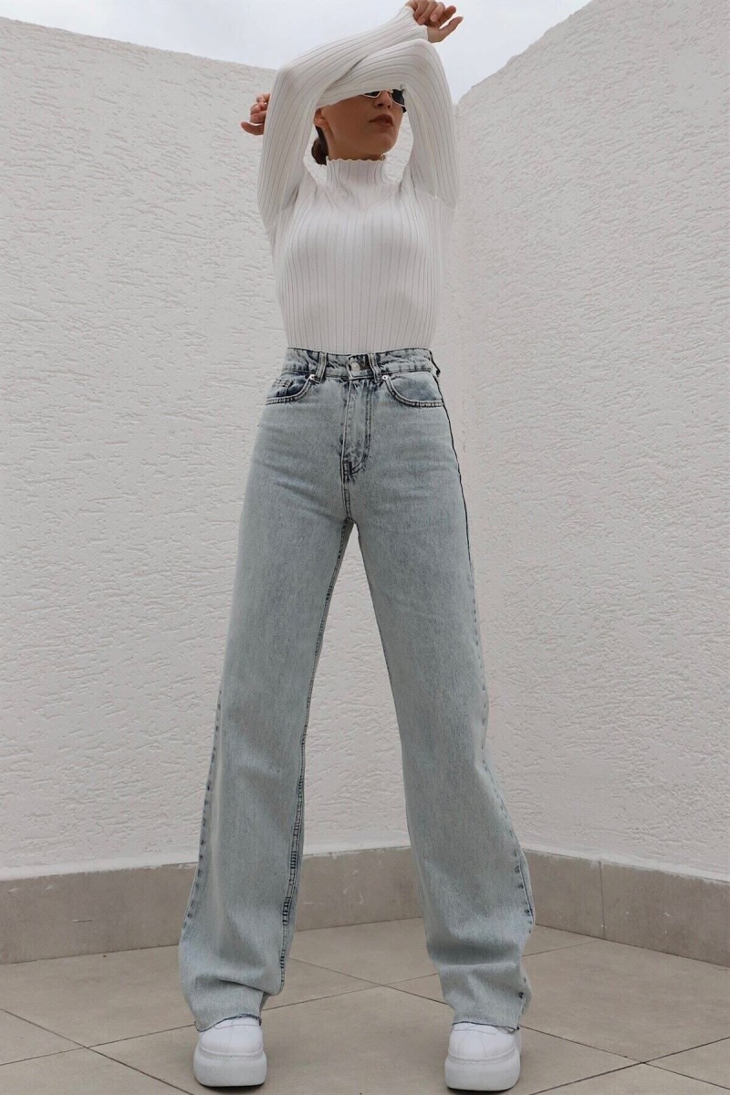 Lara Power Likralı Kadın Açık Mavi Kar Yıkama Yüksek Bel Salaş Paça Denim Kot Pantolon Lvk-001040a Lara Power Likralı Kadın Açık Mavi Kar Yıkama Yüksek Bel Salaş Paça Denim Kot Pantolon Lvk-001040a
